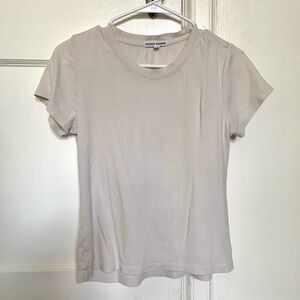 Richer Poorer Women's Off White T-Shirt size Small